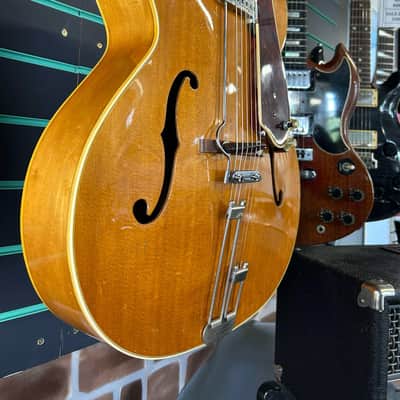 Epiphone Triumph Natural 1947 Hollow-Body Electric Guitar image 3
