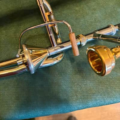 Bach Stradivarius LT42BOG 2000's - Gold Brass Bell/Lightweight Nickel Silver Outer Slide image 7