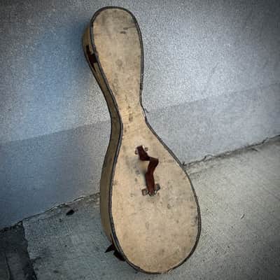 1934 Martin Bowl Back Mandolin w/Case image 4