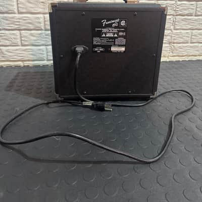 Fender Frontman 15G Series II 2-Channel 15-Watt 1x8" Guitar Practice Amp 2002 - 2010 - Black image 2