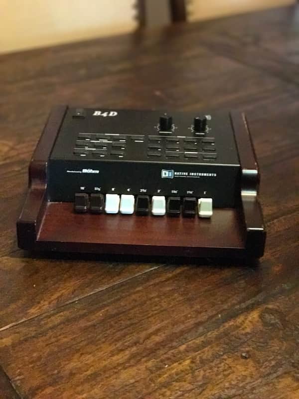 Native Instruments / Böhm B4D drawbar MIDI controller imagen 1