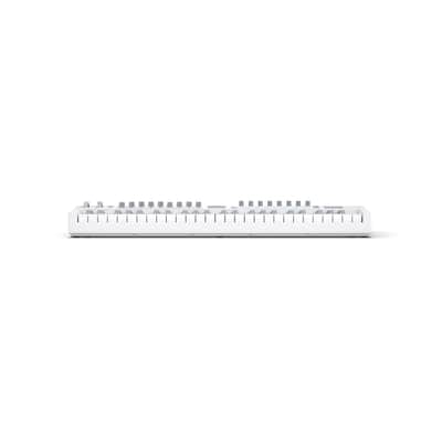 Novation Launchkey 49 MK4 White image 3