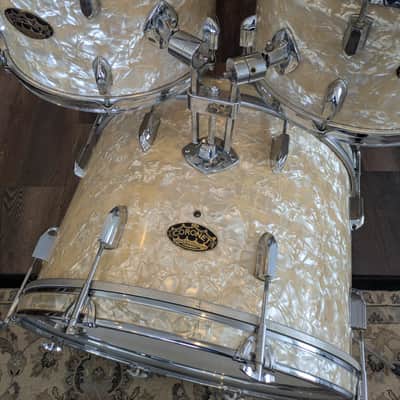 Coronet Deluxe Five Piece Drumkit 1960s image 9