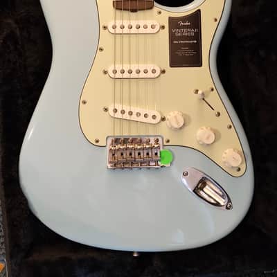Fender Limited Edition Vintera II Road Worn '60s Stratocaster 2025 - Sonic Blue image 1
