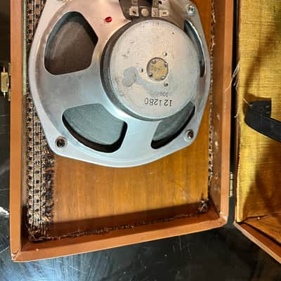 Rotary Connection  Mini portable 1x8 guitar speaker cab! Built inside carry case. Vintage 8 ohm speaker. Switchcraft jack.  Vintage danelectro inspired.   2026 - Tan image 14