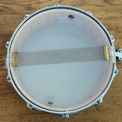 DW Design Series 5.5x14" Maple Snare Drum - Black Satin image 9
