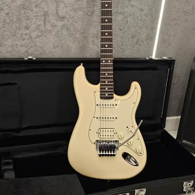 Fender Richie Sambora Signature Standard Stratocaster 1994 - 2002
