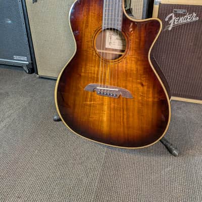 Alvarez AGA99CEARSHB Grand Auditorium Acoustic/Electric Guitar w/Case - Shadowburst (Used) image 3