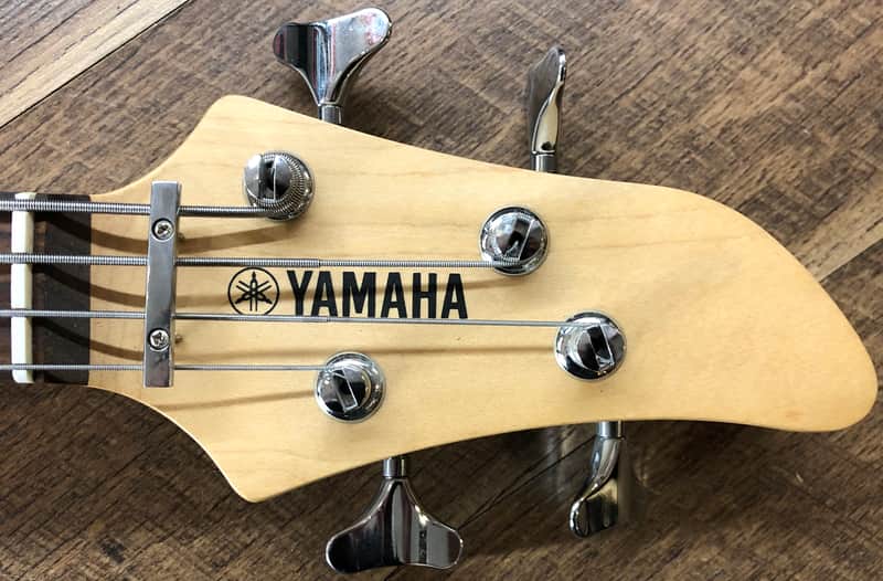 エレキベース　YAMAHA ERB070 Yamaha ERB070 Bass Guitar Package