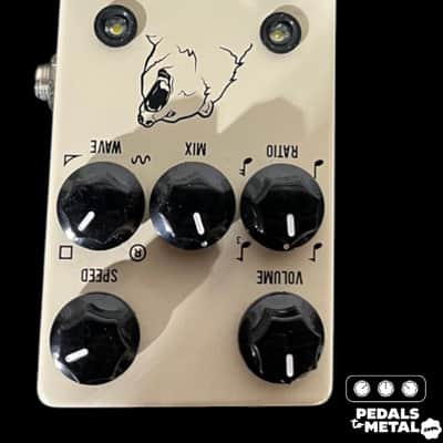 JHS Kodiak Tremolo 2018 - Present - Tan - X13990 image 3