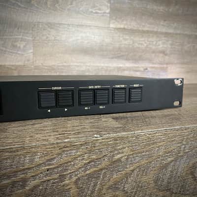 Digital Music Corp. MX-8 MIDI Patch Bay / Processor - USED image 3