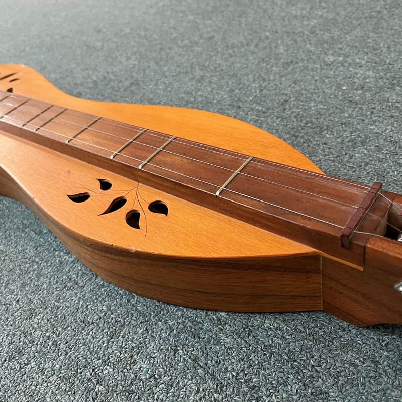 CRIPPLE CREEK DULCIMER - 4 String Made in USA - Mountain Folk