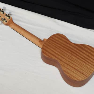 LUNA Left-Handed Mo'o Mahogany Concert UKULELE NEW w/ Gig Bag UKE - laser etch Lizard Leaf LEFTY image 5