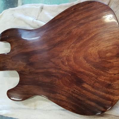 Alikat 3d CNC machined Alien Strat 2020 Tasmanian Oak, laquered image 11