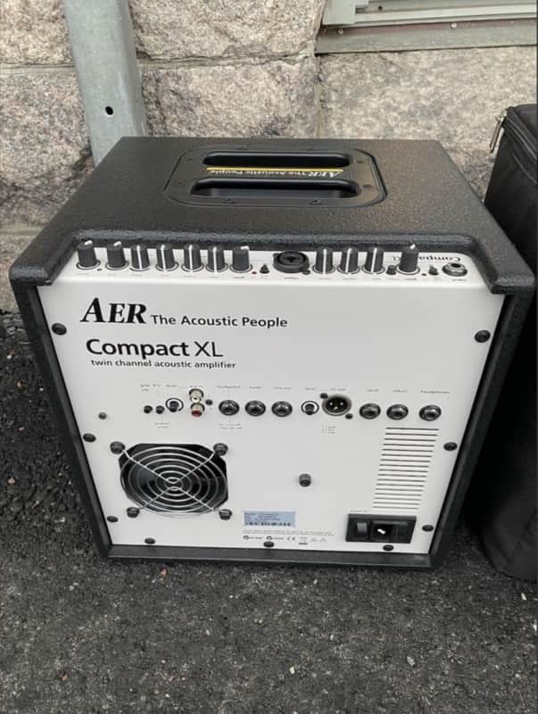 AER Compact XL Akustikverstärker Gitarren Effekte image 1