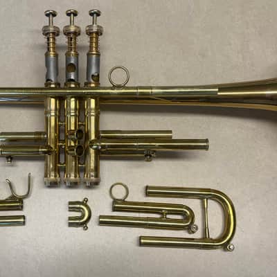 Calicchio 2 R2 ML Bore Trumpet Plus Tuxedo gig bag image 3