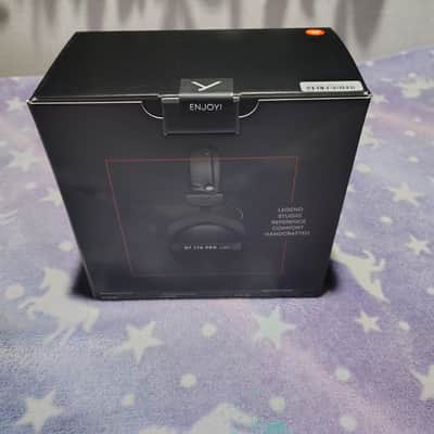 Brand new, unopened - Beyerdynamic DT 770 Pro 80 Ohm image 2