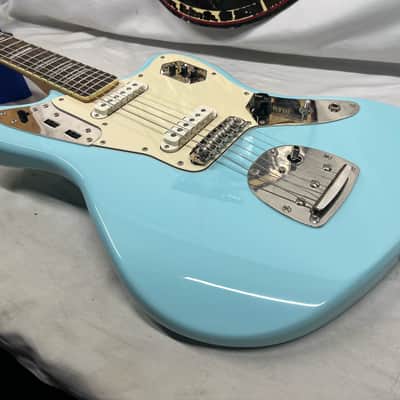 Squier FSR Classic Vibe '70s Jaguar Electric Guitar - Daphne Blue image 19