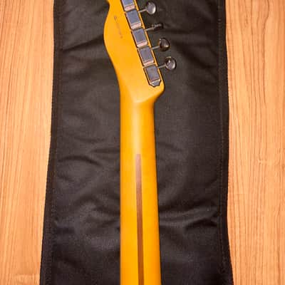 Fender American Professional Classic Telecaster 2025 - Faded Dakota Red image 8