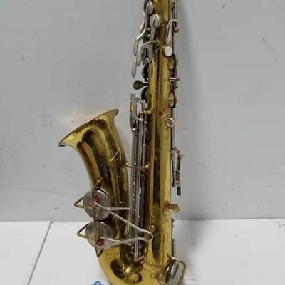 Martin Imperial Alto Saxophone, USA, Good Condition, with case, neck, mouthpiece image 9