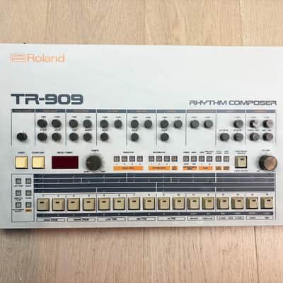 Roland TR-909 Rhythm Composer 1983 - 1985 - White
