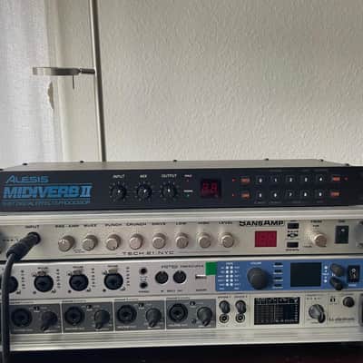 Alesis MIDIVERB II 16 Bit Digital Effects Processor image 3