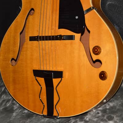 2006 Heritage - H575 MH Carved Spruce Top - Natural image 2