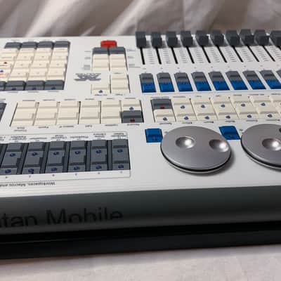 Avolites Titan Mobile DMX Lighting Console image 4