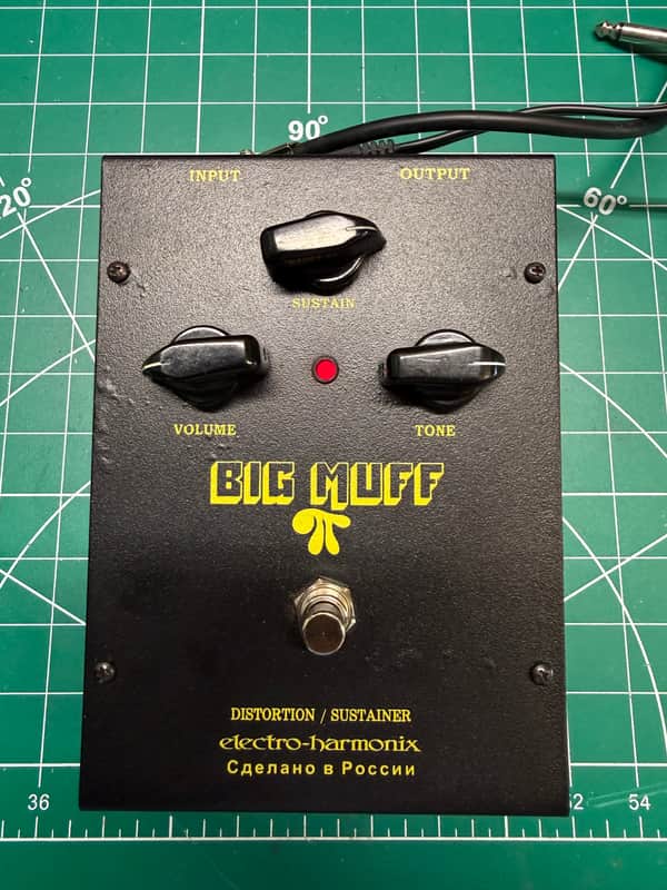 Electro-Harmonix Big Muff Pi V7 (Black Russian)