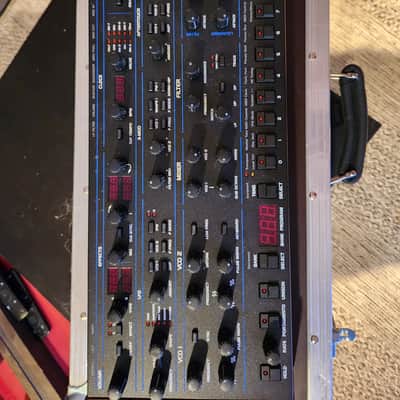 Sequential OB-6 Desktop 6-Voice Polyphonic Synthesizer 2018 - Present - Black with Wood Sides image 7