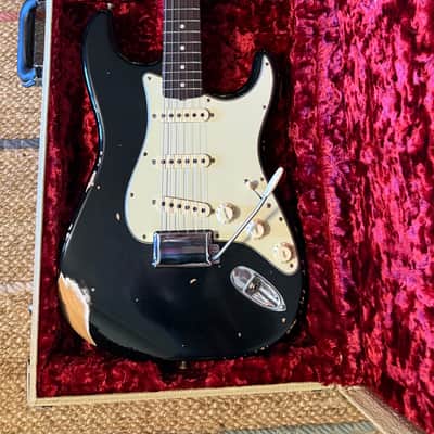 Fender Custom Shop Limited Edition '63 Stratocaster 2023 - Heavy Relic Black image 16