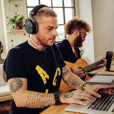 beyerdynamic DT 990 PRO Ear Studio Monitor Headphones image 10