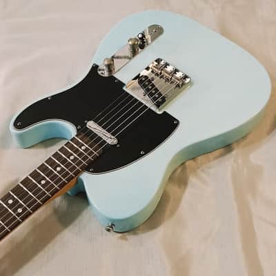 Belle Guitars Teg Workhorse - Faded Sonic Blue image 4