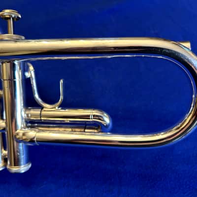 Bach TR300H2 Bb Silver Trumpet, Beautiful Condition! image 7