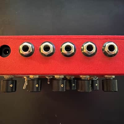 Walrus Audio Bellwether Analog Delay V1.5 2016 - 2017 - Red image 3