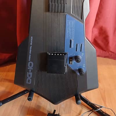 Casio DG-10 Digital Guitar – Black – 1980s Synth Guitar – With Power Supply – UK image 1