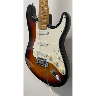 Fender USA Stratocaster 1989 in 3 Tone Sunburst with Fender Lace Sensor Pickups and Hardcase Pre-Owned image 4
