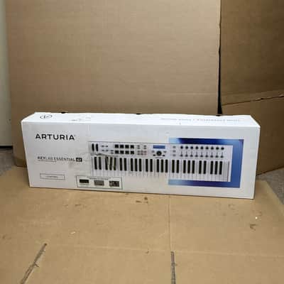 Arturia KeyLab Essential 61 Universal MIDI Controller - White - B-Stock - Tested & Fully Working - Original Box
