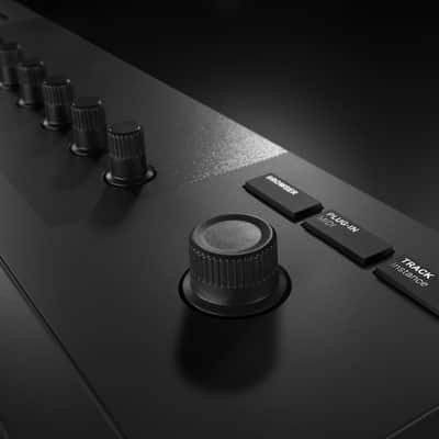 Native Instruments - Komplete Kontrol A25 New - B-Stock image 6