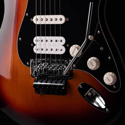 Used 2020 Fender Player Stratocaster HSS Floyd Rose 3-Tone Sunburst with Gig Bag image 4