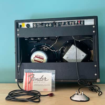 Fender Twin Reverb 2-Channel 100-Watt 2x12" Guitar Combo - Silver Panel (NEW POWER TRANSFORMER, PROFESSIONALLY SERVICED) image 2