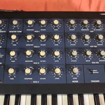 Korg Mono/Poly 1980s - Blue image 8