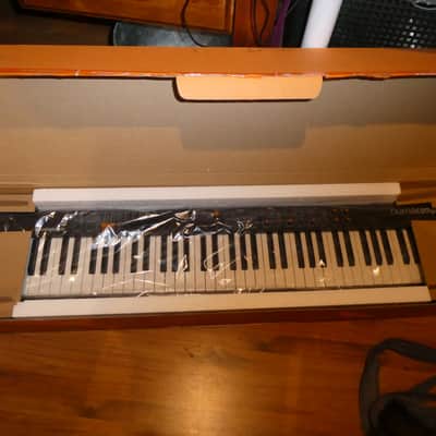 Studiologic Numa Compact 2x 88-Key Semi-Weighted Piano 2018 - Black image 18