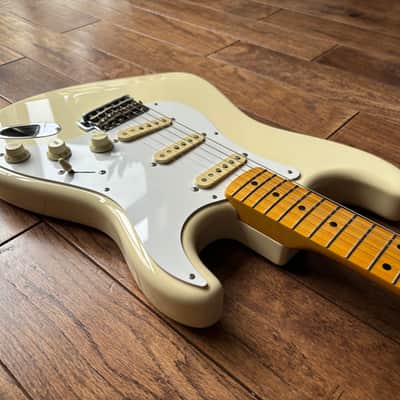 2011 Fender ST-57 Stratocaster ‘57 Reissue Vintage White MIJ Japan image 7
