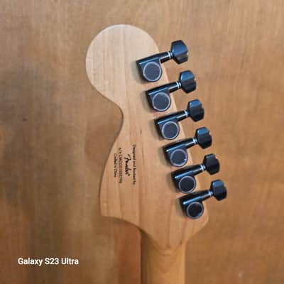 Fender Squire Contemporary Stratocaster Special Sky Burst Metallic image 8