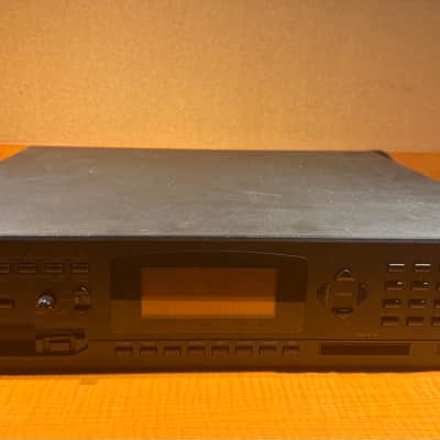 Korg X3R Rackmount Music Workstation 1993 - 1994 - Black