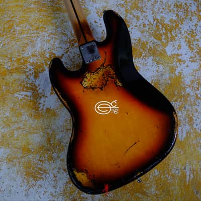 Fender Jazz Sunburst Bass Heavy Aged Relic by East Gloves Customs image 4