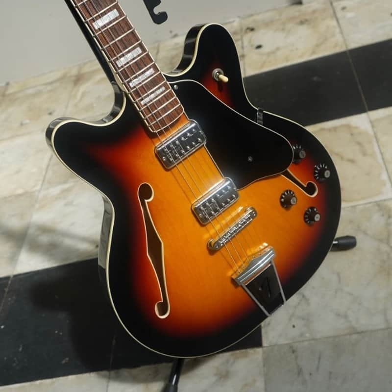 Fender Modern Player Coronado Guitar Sunburst (2016)