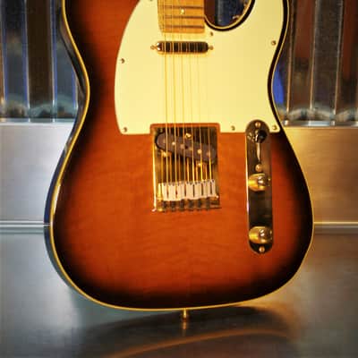 Fender Telecaster 40th Anniversary 1988 Sunburst. #179  of #300. First Fender Custom Shop Run.  MINT image 11