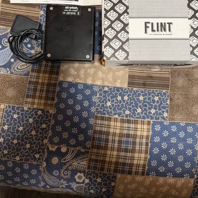 Strymon Flint Reverb and Tremolo V1 2012 - 2022 - Black with White Knobs image 2